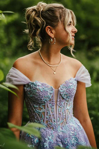 Sweetheart Beaded Sequined Applique Tulle Pleated Long A-Line Prom Dress with Slit