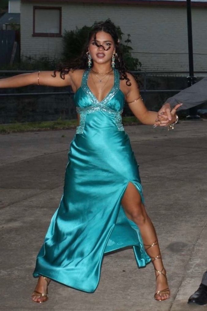 Elegant V-Neck Sequins Beads Pleats Satin Long Prom Dress with Slit