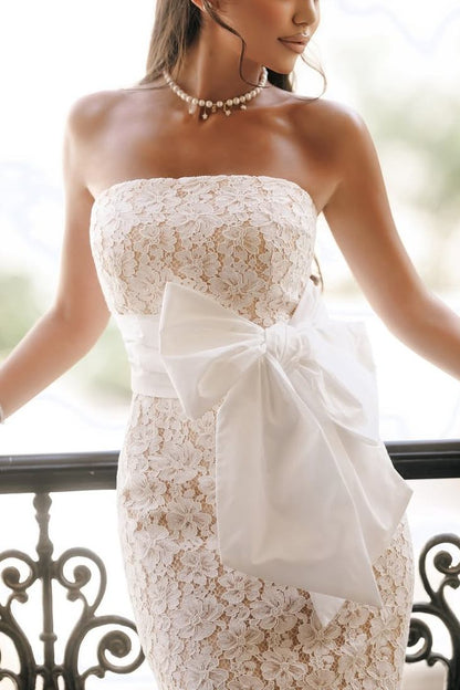 Exquisite White Strapless Sleeveless Lace Long Prom Dress