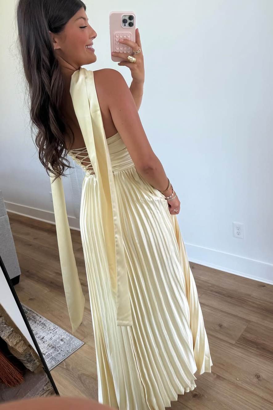 Elegant A-Line Strapless Pleated Sweetheart Empire-Waist Formal Prom Dress