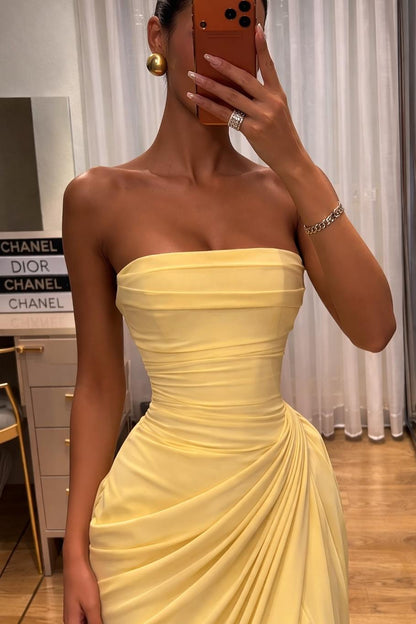 Strapless Pleats Scoop Neck High Slit Prom Dress with Train