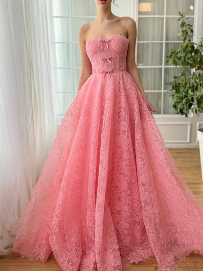 Princess Sweetheart Strapless Floor-Length Prom Dress with Bows