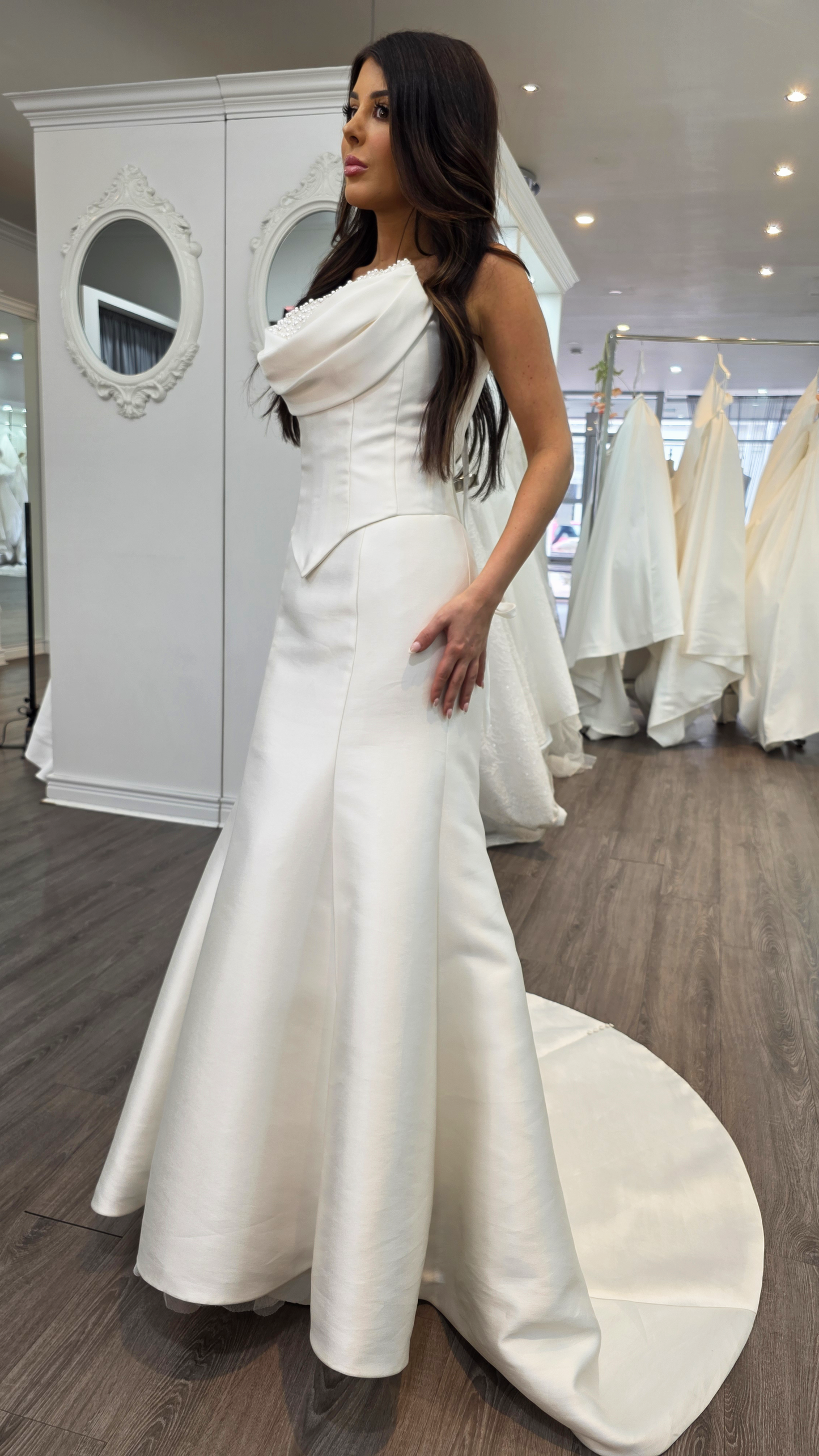 Mermaid Scoop Neck Satin Beaded Wedding Dress