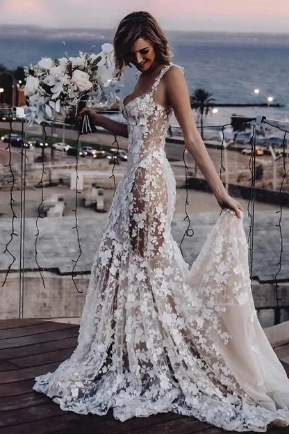 Mermaid Beach Wedding Dress Ivory Lace Appliqued Sweetheart Bridal Gown