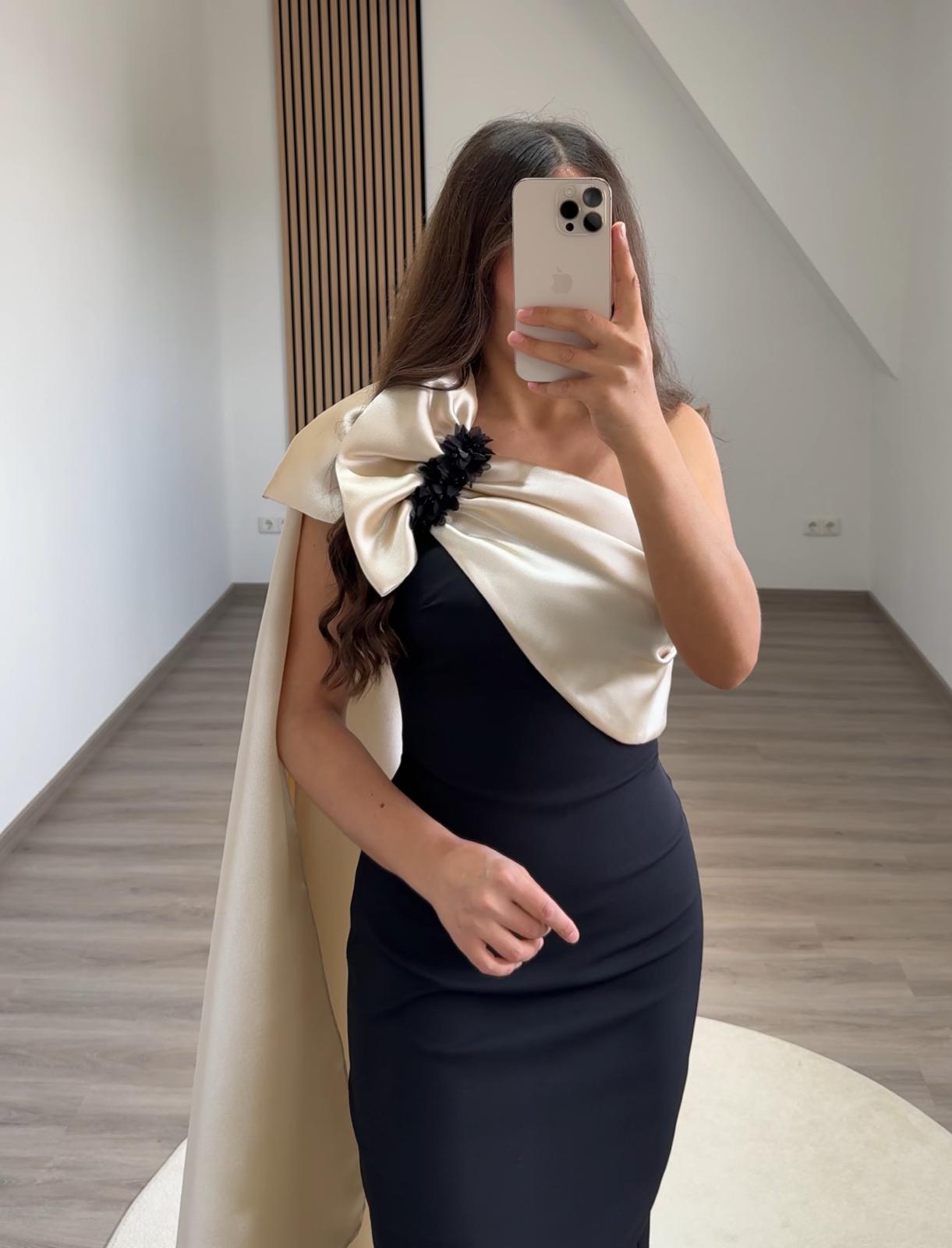 Sleeveless Empire-Waist A-Line Evening Dress