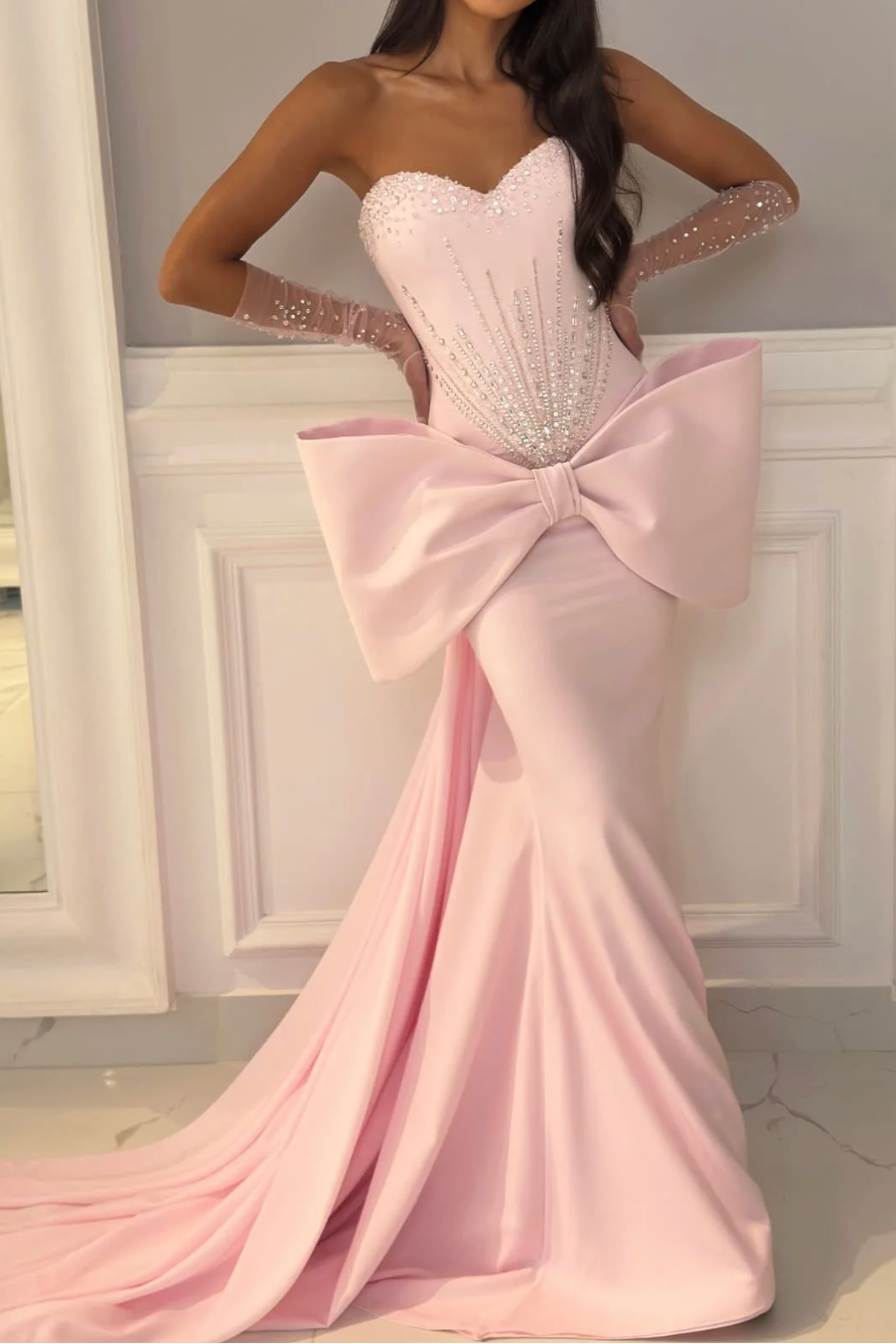 Sweetheart Sleeveless Beaded Satin Pleated Train Mermaid Formal Prom Dress