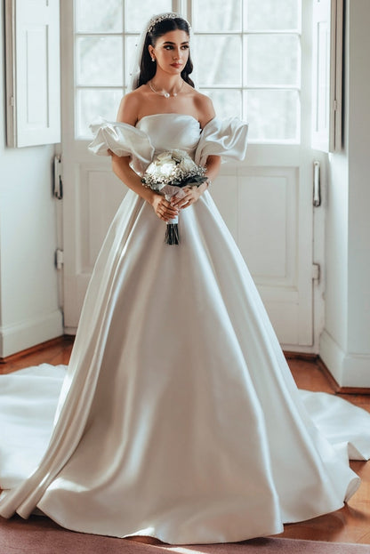 Romantic White A-Line Strapless Sleeveless Sweep Train Simple Satin Wedding Dresses