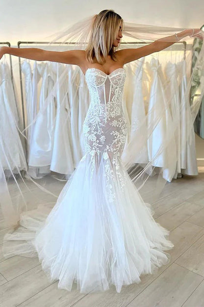 Elegant Mermaid Sweetheart Strapless Sleeveless Wedding Dress