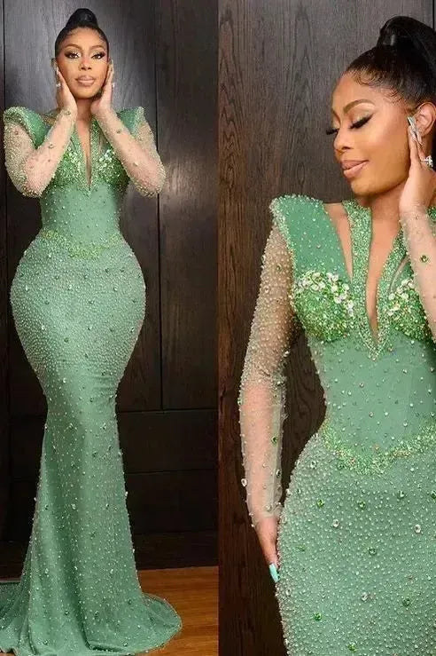 Shinning Applique Long Sleeves Green Prom Dress