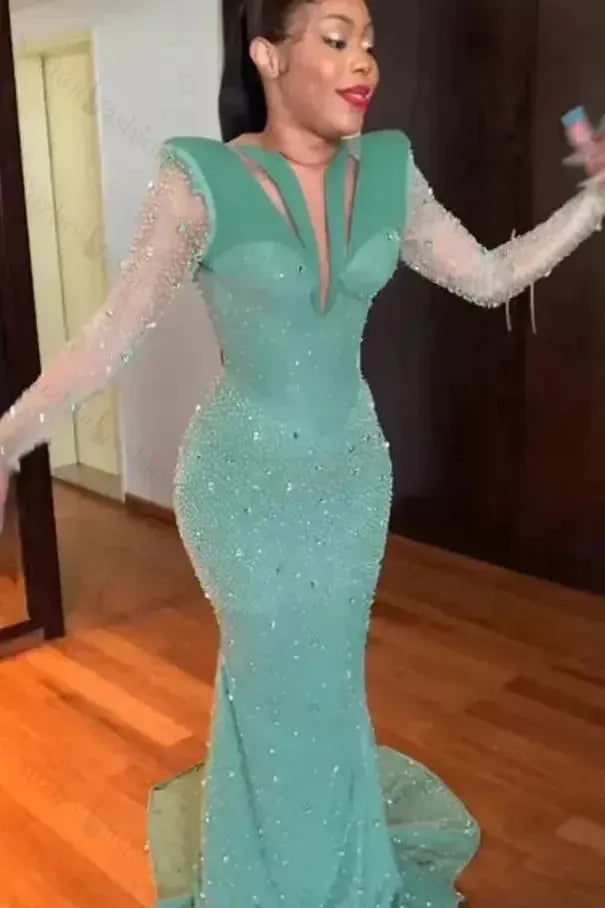 Shinning Applique Long Sleeves Green Prom Dress