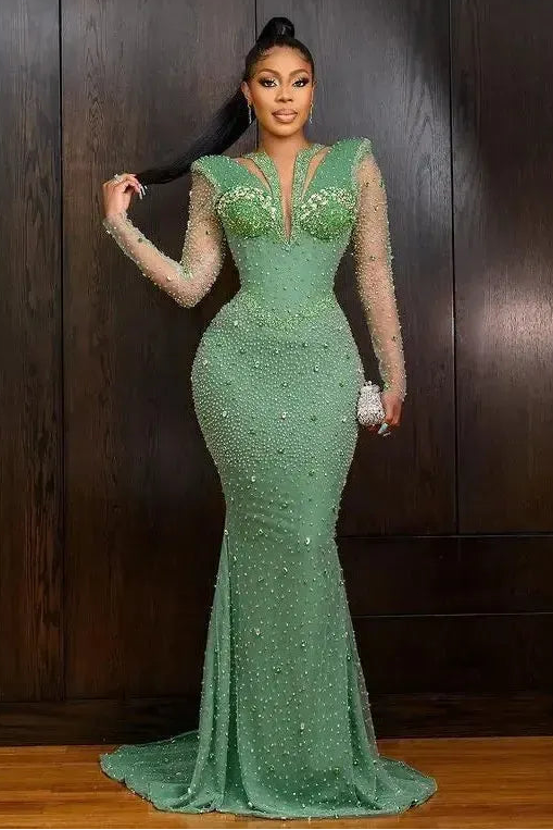 Shinning Applique Long Sleeves Green Prom Dress