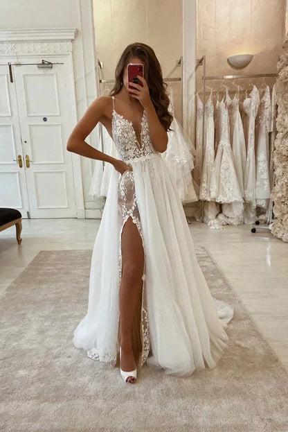 Spaghetti Straps Wedding Dress A Line Tulle Bridal Dress with Lace Appliques