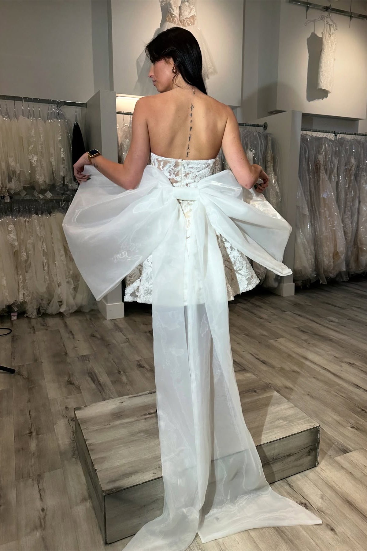 Strapless White Back Bow Embroidery Wedding Dress