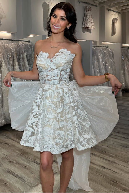 Strapless White Back Bow Embroidery Wedding Dress