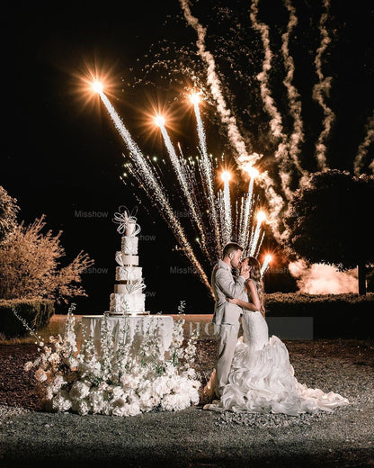 White Mermaid Spaghetti Straps Sleeveless Beaded Lace Wedding Dress