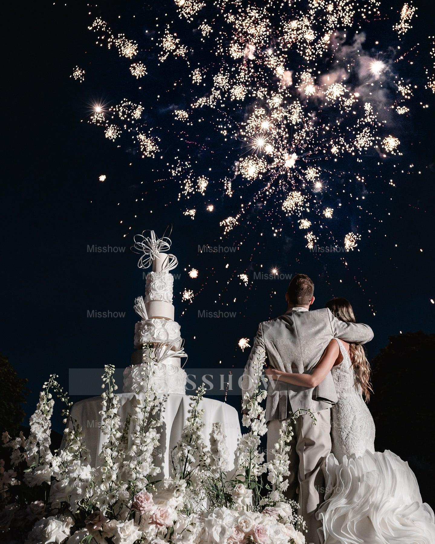 White Mermaid Spaghetti Straps Sleeveless Beaded Lace Wedding Dress