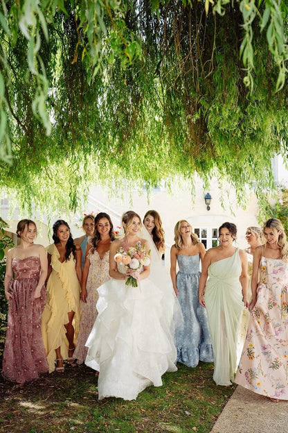 Sweetheart A Line Wedding Dress Lace Appliqued Sleeveless Bridal Gown