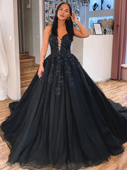 Black V Neck Long Lace Formal Evening Dress