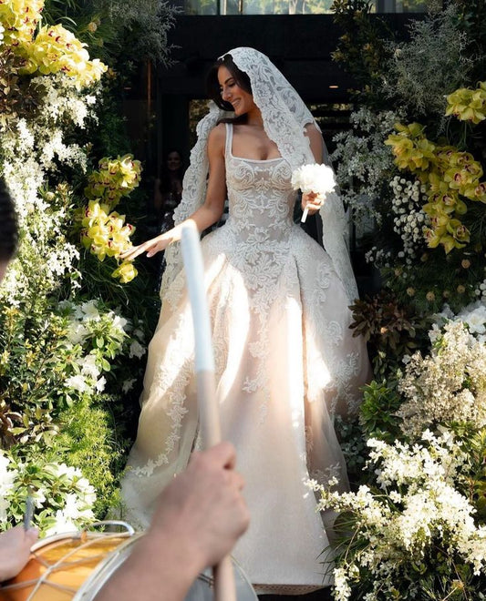 Ball Gown Square Neck White Lace Tulle Long Wedding Dresses Summer Brides Dress Bridal Gowns