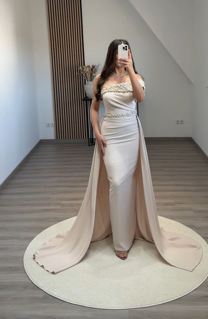 Long Sleeves Scoop Sequins Satin Evening Dress