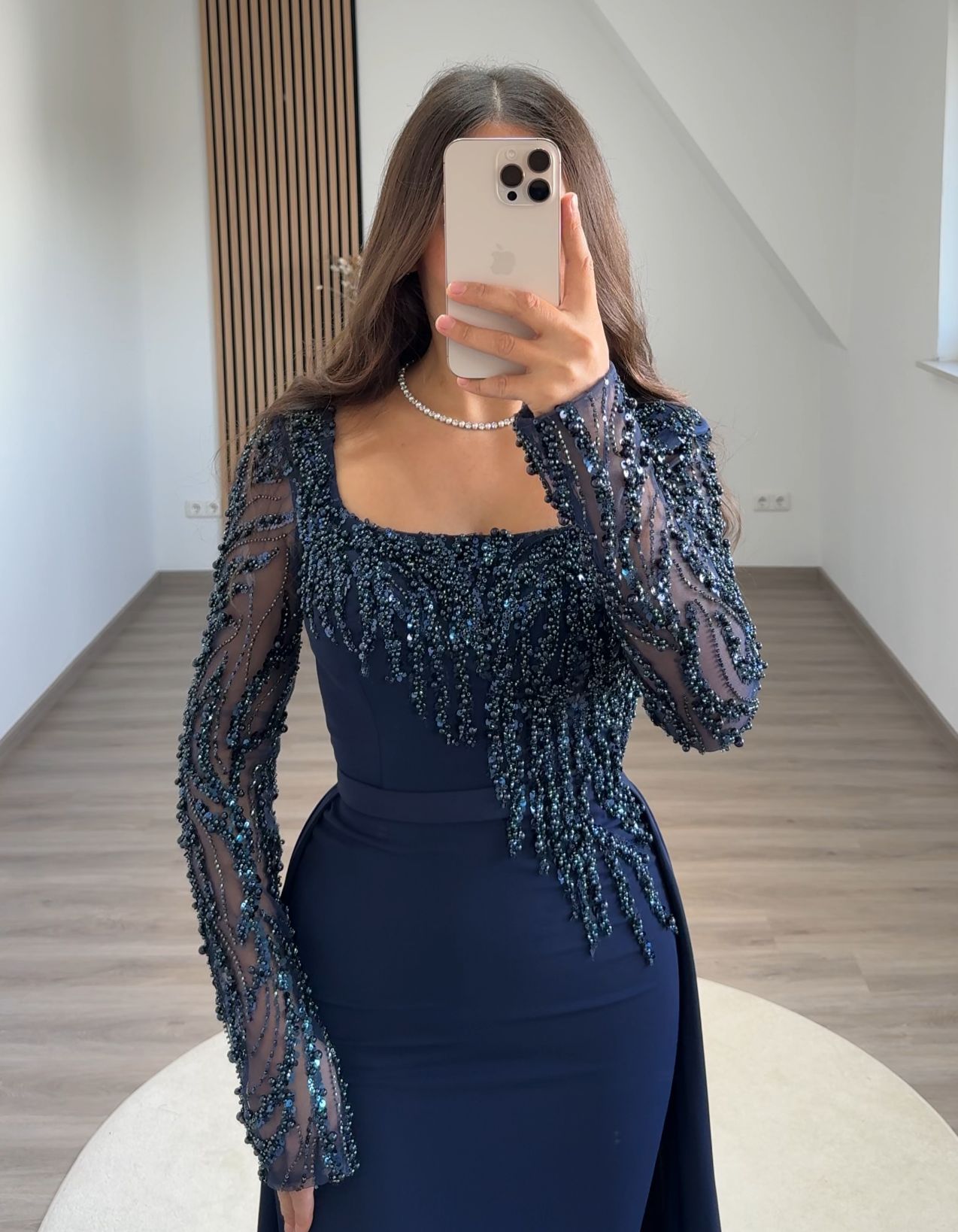 Long Sleeves Square Appliques Evening Dress