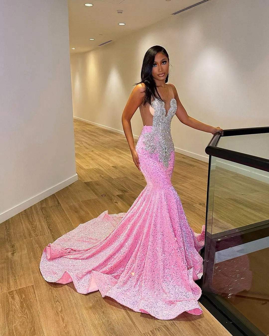 Luxury Pink Sequined Mermaid Crystal Prom Dress