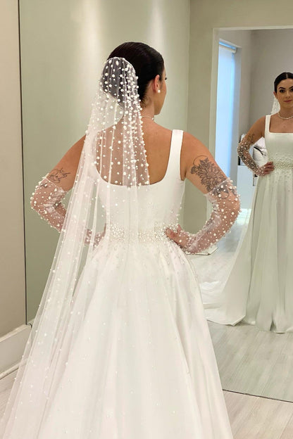 White Wedding Dress A Line Spaghetti Straps Sleeveless Beaded Chapel Train Satin Bridal Gown With Pearls