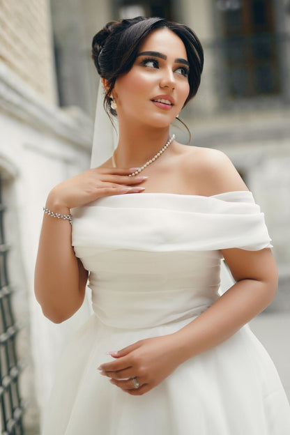 White Wedding Dress A Line Strapless Off The Shoulder Sleeveless Chiffon Bridal Gown With Ruffles