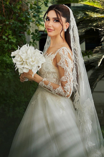 White Wedding Dress A Line Sweetheart Sleeves Tulle Bridal Gown With Appliques