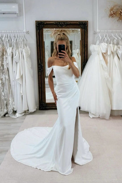 White Wedding Dress Mermaid Strapless Off The Shoulder Sleeveless Chapel Train Satin Bridal Gown With Slit