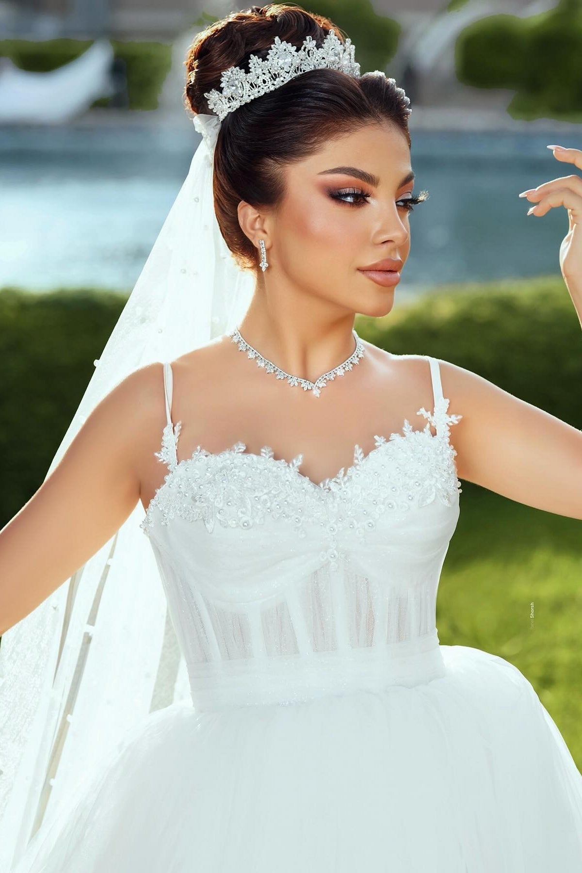 White Wedding Dress Sweetheart Spaghetti Strap Sleeveless Ball Gown Tulle Bridal Gown