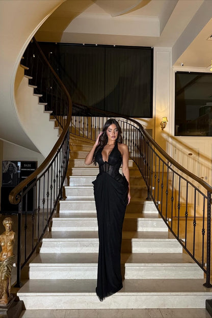 Timeless Black Halter Sleeveless V-Neck Prom Dress