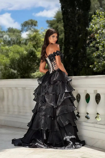 Dazzling Black Off-The-Shoulder A-Line Organza Prom Dress