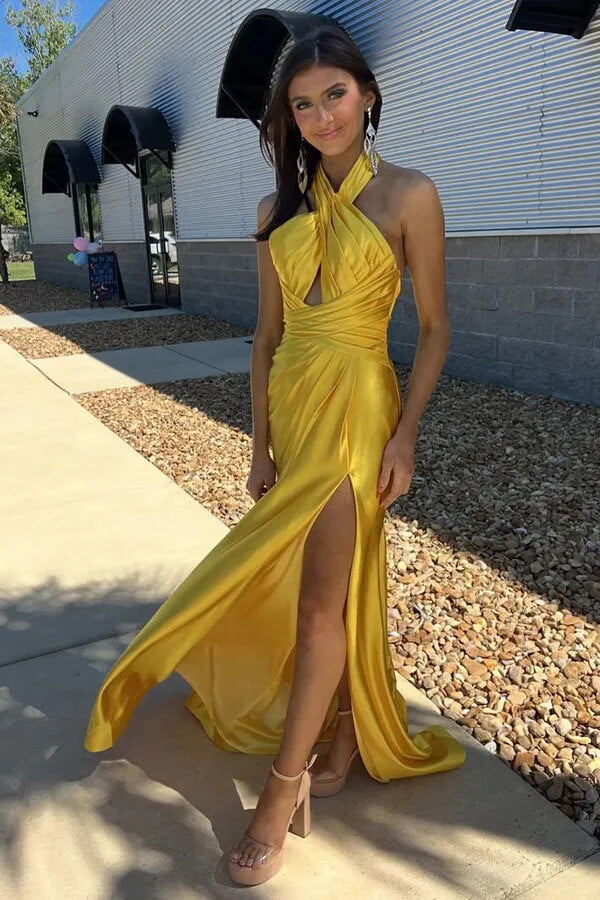 Yellow Satin Ruched Sheath Halter Prom Dresses With Slit