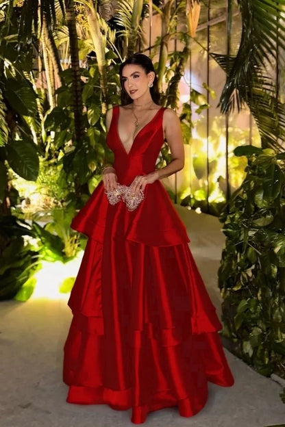 Peacock V-Neck Three-layer Ruffles Elegant Prom Dress