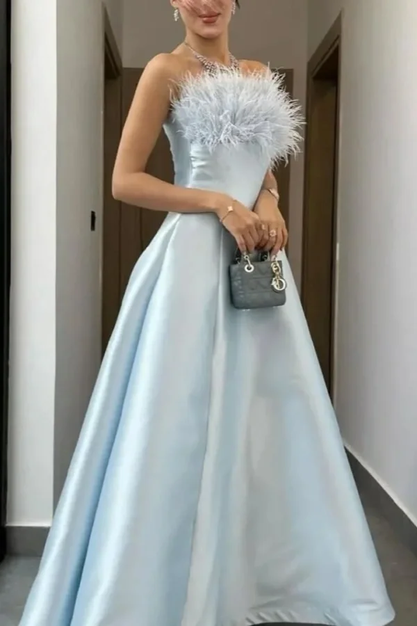 Light Blue Strapless Elegant Feathers Evening Dress