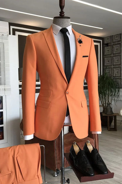 Shining Orange 3 Flaps Homecoming Suit For Men With Peaked Lapel Party