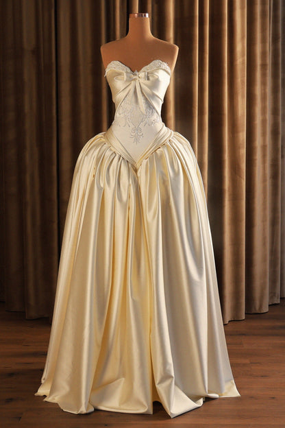 Basque Waist Ball Gown Wedding Dress with Bow
