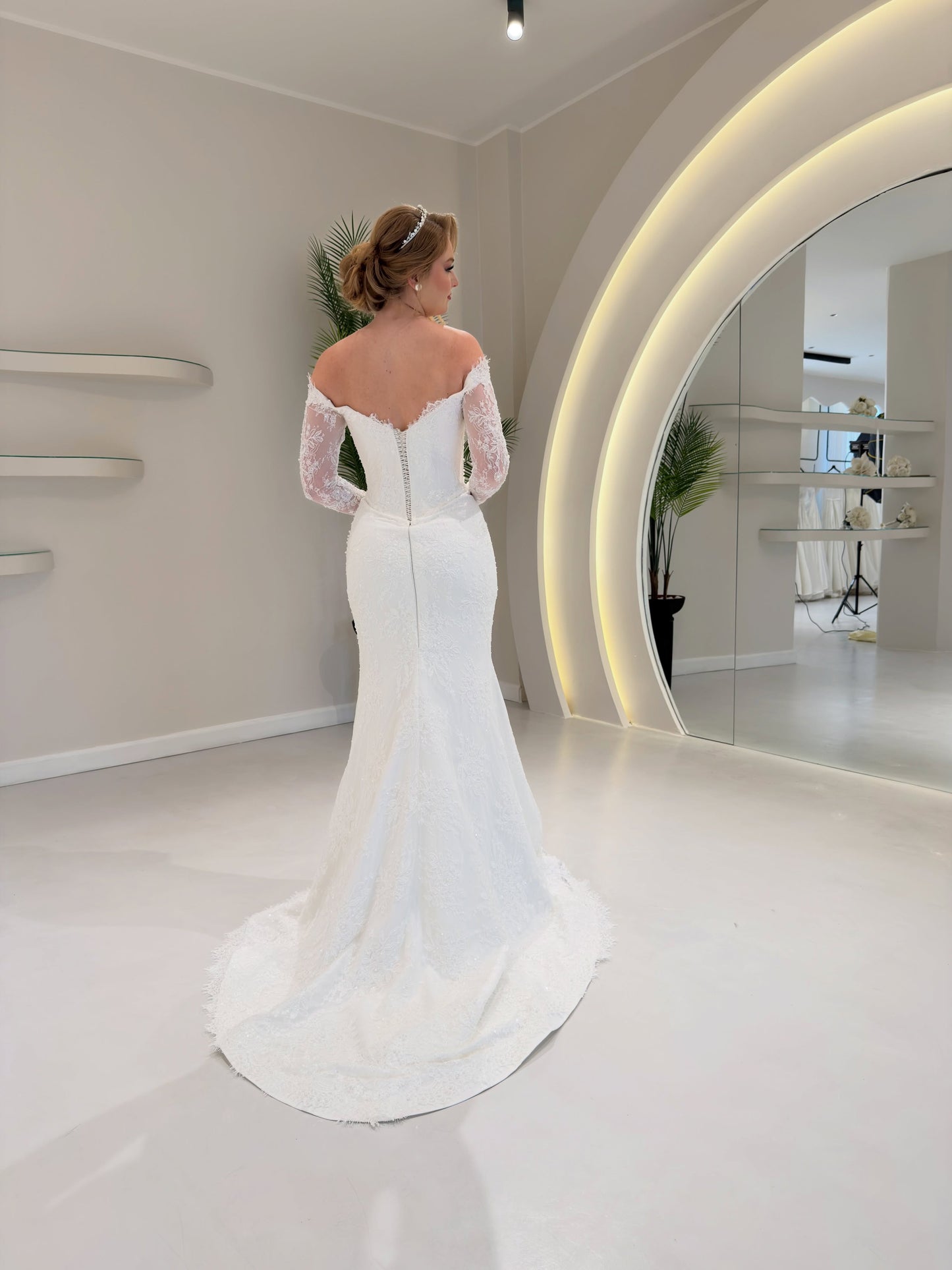 Off-the-Shoulder Long Sleeve Lace Mermaid Wedding Dress