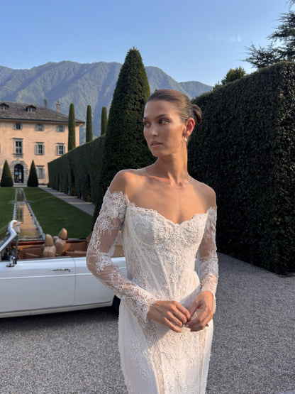 Lace Off-the-Shoulder Mermaid Wedding Dress