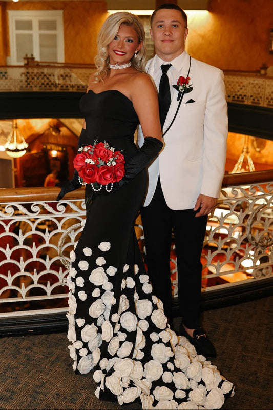 Strapless Sweetheart Mermaid Gown with 3D Flowers
