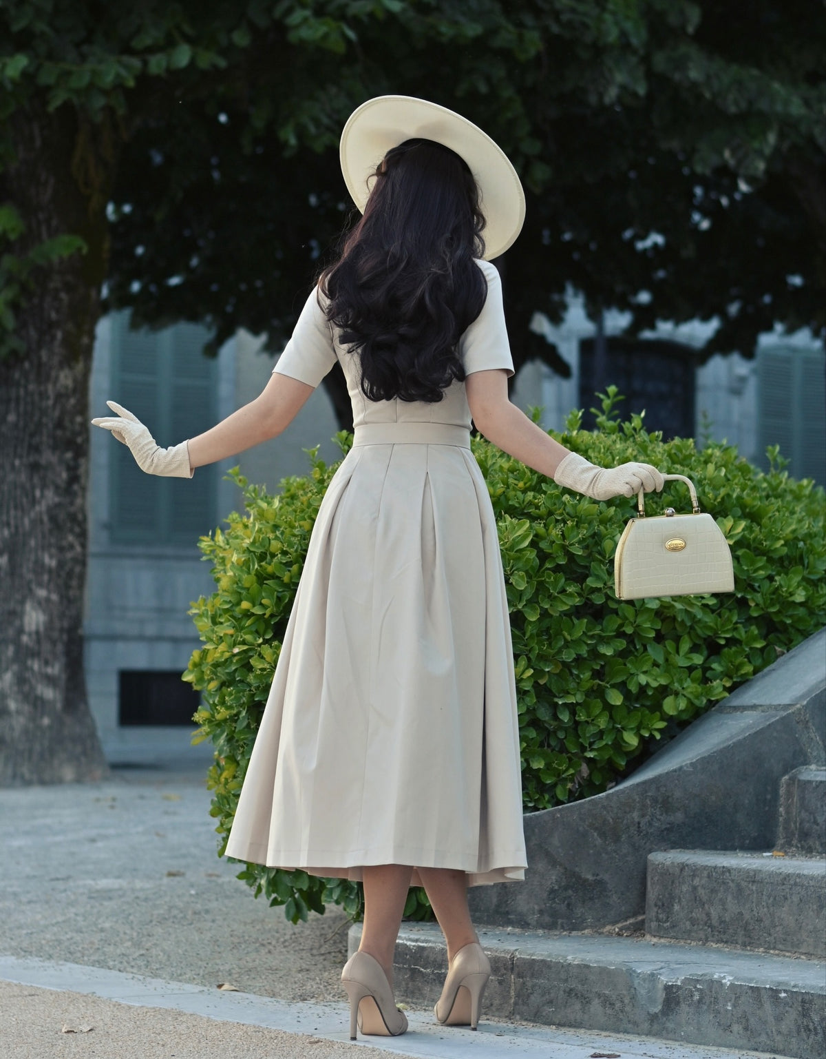 Vintage-Inspired Belted Button-Front Midi Dress