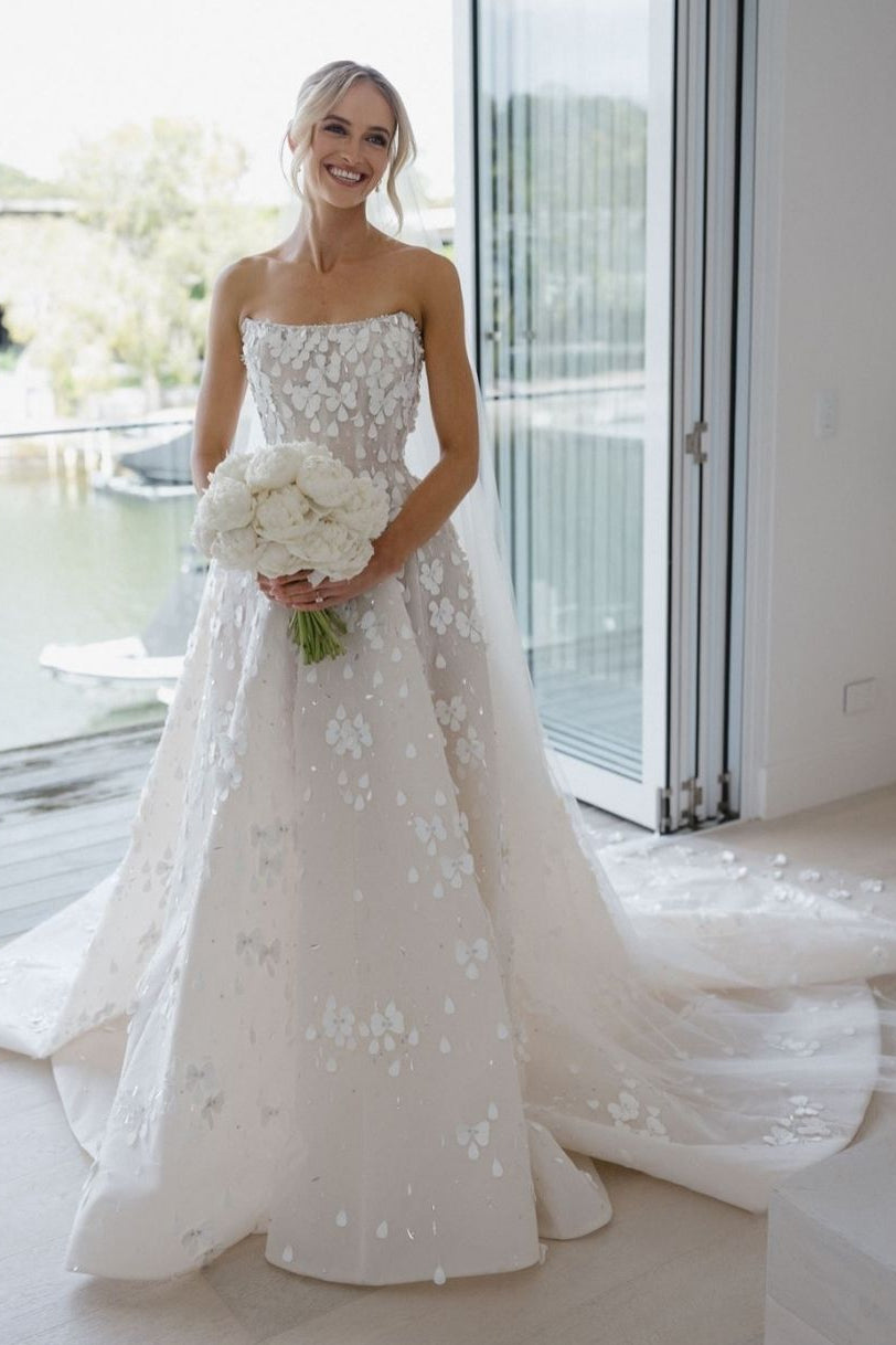 Strapless 3D Floral Applique Ball Gown Wedding Dress