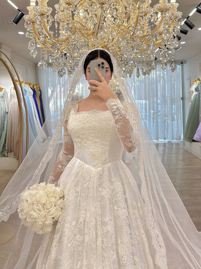 Scalloped Square Neck Lace Long Sleeve Wedding Dress