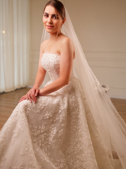 Strapless Floral Lace A-Line Wedding Dress