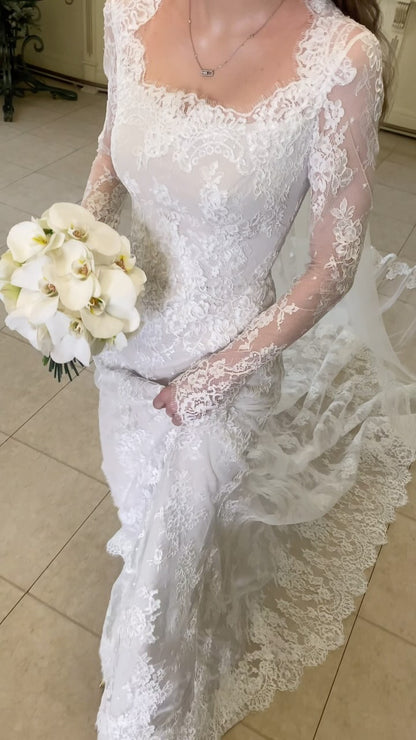 Lace Long Sleeve Bridal Gown with Train