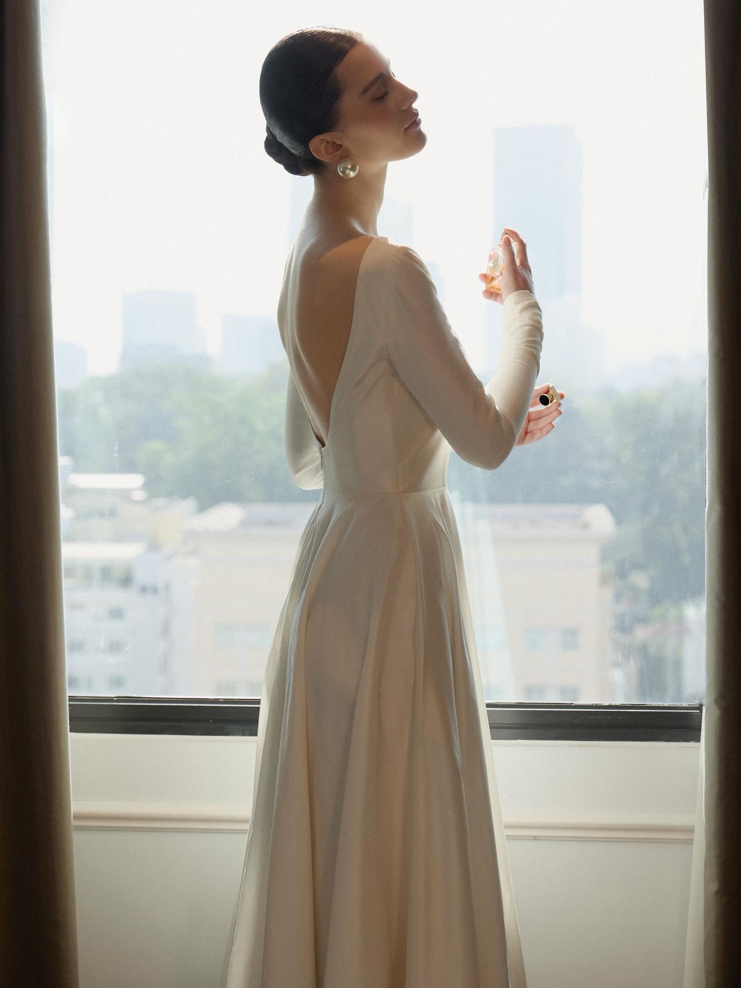 Minimalist Bateau Neck Long Sleeve A-Line Wedding Dress