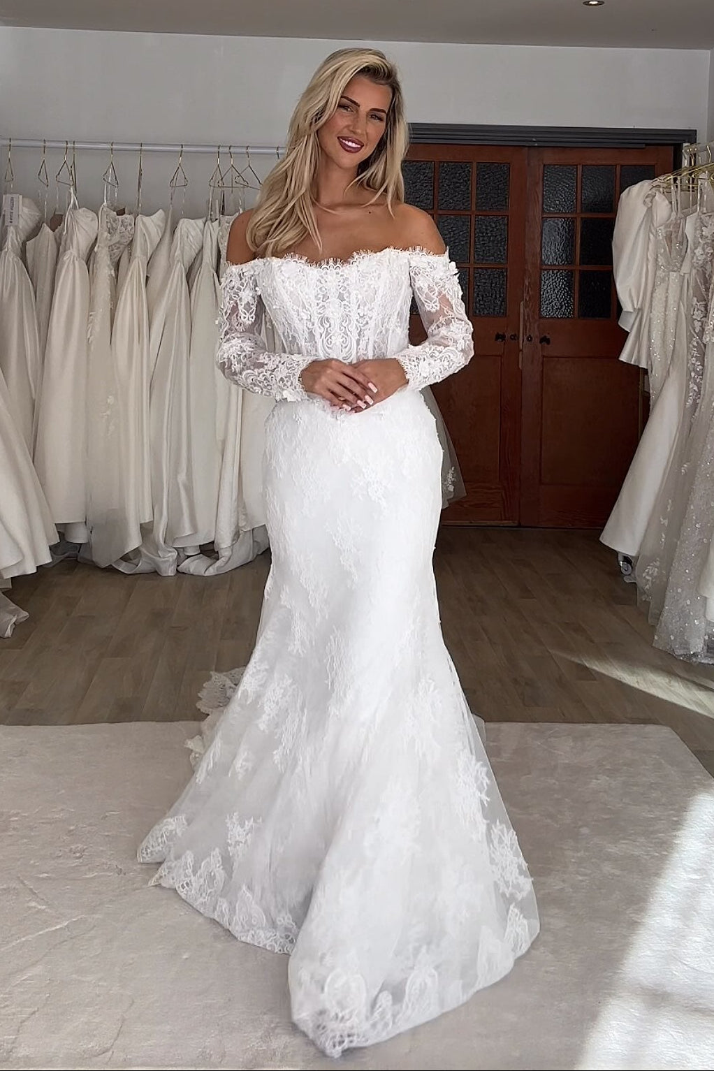 Lace Mermaid Wedding Dress with Off-Shoulder Long Sleeves