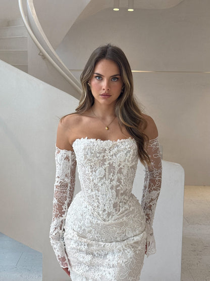 Strapless Lace Mermaid Wedding Dress with Train