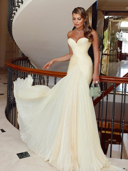 Strapless Ruched Sweetheart Mermaid Evening Gown